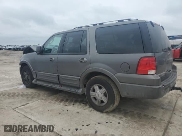 ✅ 2005 Ford Expedition Limited • VIN: 1FMFU19575LA09329 • Lot: 54585345. Listed on Copart with 264,703 mi. Free auction sales archive from the USA and detailed vehicle history report at DreamBid. Image 2.
