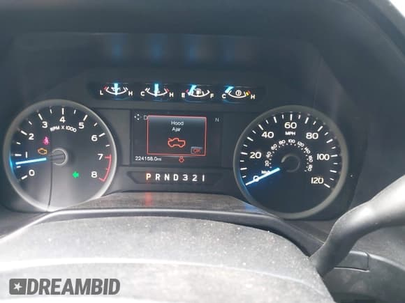 ✅ 2016 Ford F-150 XL • VIN: 1FTEX1C83GKF78746 • Lot: 42606739. Listed on IAAI with 224,158 mi. Free auction sales archive from the USA and detailed vehicle history report at DreamBid. Image 7.