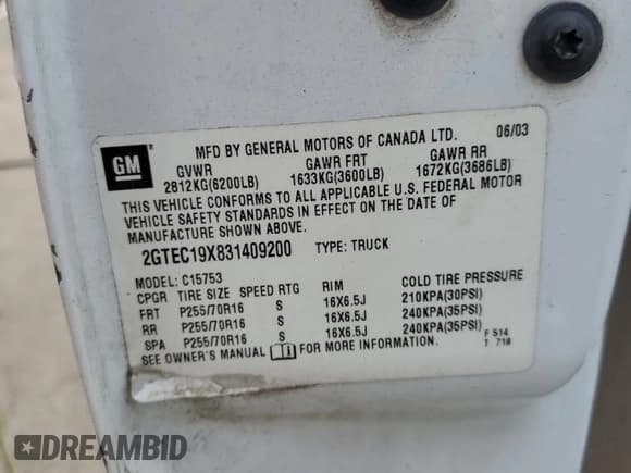 ✅ 2003 GMC Sierra 1500 • VIN: 2GTEC19X831409200 • Lot: 63047614. Wystawiony na Copart z przebiegiem Nie podano. Bezpłatny archiwum sprzedaży aukcyjnych z USA i szczegółowy raport historii pojazdu na DreamBid. Zdjęcie 12.