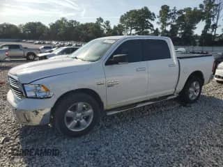 2019 Ram 1500 Lone Star с VIN 1C6RR6LT4KS613226, выставлен на аукционе Copart как лот 70023675 с пробегом 207 396 миль миль и Списание • Salvage title. История ставок и продаж доступна на DreamBid. Изображение 1.