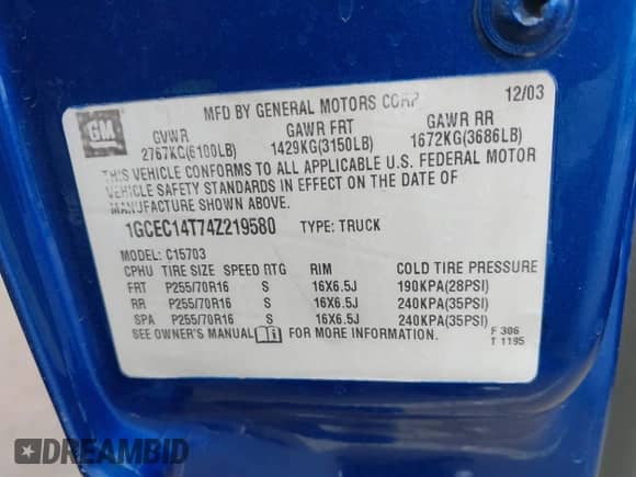 2004 Chevrolet Silverado 1500 z VIN 1GCEC14T74Z219580, wystawiony jako IAAI lot #42222937 z przebiegiem 125 770 mil mil oraz . Historia ofert i sprzedaży dostępna na DreamBid. Obrazek 9.