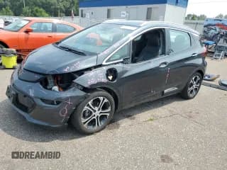 ✅ 2018 Chevrolet Bolt EV Premier • VIN: 1G1FX6S02J4111268 • Lot: 67017075. Wystawiony na Copart z przebiegiem 68 064 mil. Bezpłatny archiwum sprzedaży aukcyjnych z USA i szczegółowy raport historii pojazdu na DreamBid. Zdjęcie 1.