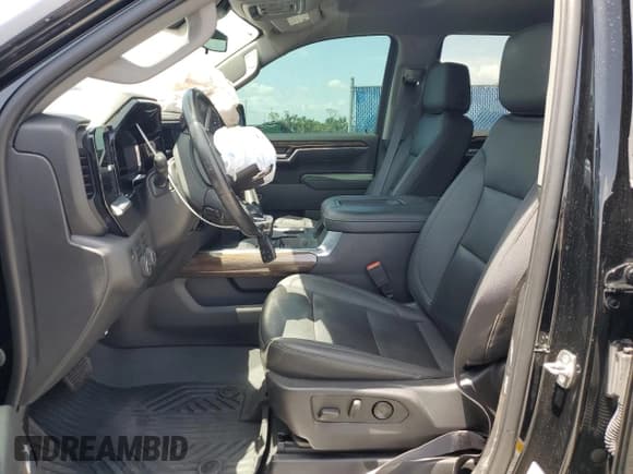 ✅ 2022 Chevrolet Silverado 1500 LT Trail Boss • VIN: 3GCUDFED9NG647665 • Lot: 60140105. Wystawiony na Copart z przebiegiem 72 604 mil. Bezpłatny archiwum sprzedaży aukcyjnych z USA i szczegółowy raport historii pojazdu na DreamBid. Zdjęcie 7.