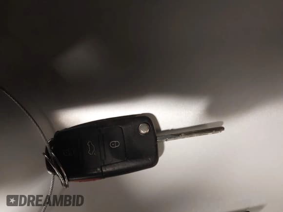 ✅ 2010 Volkswagen Golf GTI • VIN: WVWFD7AJ9AW182407 • Lot: 43691362. Listed on IAAI with 104,468 mi. Free auction sales archive from the USA and detailed vehicle history report at DreamBid. Image 11.