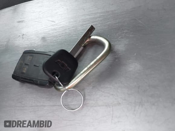 ✅ 2017 Chevrolet Silverado 2500HD LT • VIN: 1GC1KVEG1HF104295 • Lot: 41276100. Listed on IAAI with 65,635 mi. Free auction sales archive from the USA and detailed vehicle history report at DreamBid. Image 11.