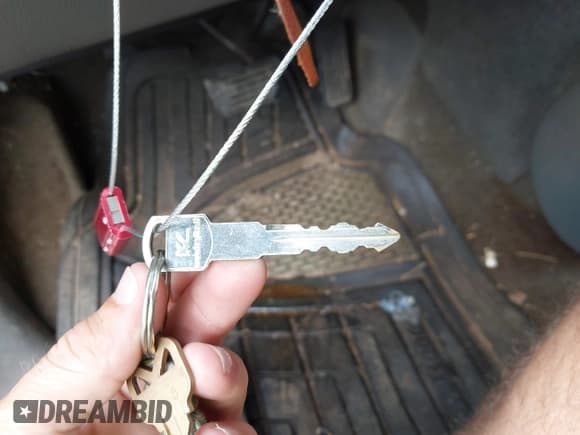 ✅ 2004 GMC Envoy SLT • VIN: 1GKET16S146192189 • Лот: 42479751. Опубликован ранее на IAAI с пробегом 182 920 миль. Бесплатный доступ к архиву аукционных продаж из США и подробный отчёт об истории автомобиля на DreamBid. Изображение 11.