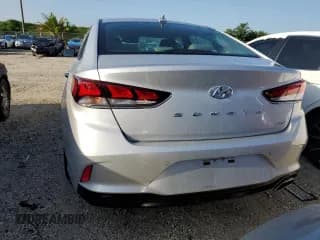 ✅ 2018 Hyundai Sonata Limited • VIN: 5NPE34AFXJH680226 • Lot: 49441203. Listed on Copart with 16,201 mi. Free auction sales archive from the USA and detailed vehicle history report at DreamBid. Image 6.