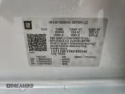 ✅ 2019 GMC Sierra 2500HD Denali • VIN: 1GT12SEY7KF205548 • Lot: 93086225. Wystawiony na Copart z przebiegiem Nie podano. Bezpłatny archiwum sprzedaży aukcyjnych z USA i szczegółowy raport historii pojazdu na DreamBid. Zdjęcie 12.