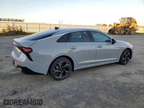 ✅ 2025 Kia K5 GT-Line • VIN: KNAG64J79S5333445 • Lot: 90628205. Listed on Copart with 7,209 mi. Free auction sales archive from the USA and detailed vehicle history report at DreamBid. Image 3.