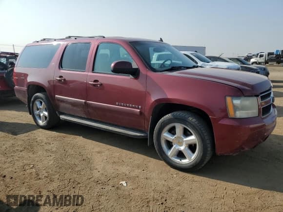 ✅ 2008 Chevrolet Suburban LTZ • VIN: 3GNFK16378G134899 • Lot: 64691114. Wystawiony na Copart z przebiegiem 255 400 mil. Bezpłatny archiwum sprzedaży aukcyjnych z USA i szczegółowy raport historii pojazdu na DreamBid. Zdjęcie 4.