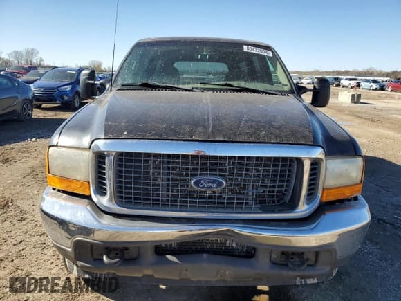 ✅ 2000 Ford Excursion XLT • VIN: 1FMNU41S8YED20078 • Lot: 80432034. Wystawiony na Copart z przebiegiem 233 385 mil. Bezpłatny archiwum sprzedaży aukcyjnych z USA i szczegółowy raport historii pojazdu na DreamBid. Zdjęcie 5.