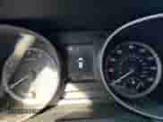 ✅ 2018 Hyundai Santa Fe 2.4L • VIN: 5XYZT3LB2JG572664 • Lot: 38886843. Wystawiony na Copart z przebiegiem 63 579 mil mil. Skorzystaj z bezpłatnego archiwum sprzedaży aukcyjnych z USA i zobacz szczegółowy raport historii pojazdu na DreamBid. Zdjęcie 9.