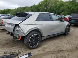 2023 Hyundai Ioniq 5 Limited z VIN KM8KRDAF5PU211010, wystawiony jako Copart lot #55016984 z przebiegiem 8 396 mil mil oraz Szkoda całkowita • Salvage title. Historia ofert i sprzedaży dostępna na DreamBid. Obrazek 3.