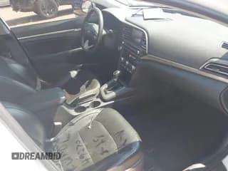 ✅ 2020 Hyundai Elantra SEL • VIN: 5NPD84LF6LH609523 • Lot: 43247283. Listed on IAAI with 66,466 mi. Free auction sales archive from the USA and detailed vehicle history report at DreamBid. Image 5.