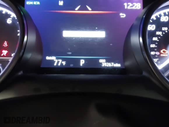 2021 Toyota Camry SE with VIN 4T1G11BK1MU040291, listed as a IAAI auction lot 42707325 with 39,267 mi miles and . Bid and sale history available at DreamBid. Image 7.