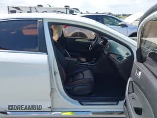 ✅ 2015 Hyundai Sonata Sport • VIN: 5NPE34AB3FH092236 • Лот: 43083552. Опубликован ранее на IAAI с пробегом 89 391 миль. Бесплатный доступ к архиву аукционных продаж из США и подробный отчёт об истории автомобиля на DreamBid. Изображение 5.