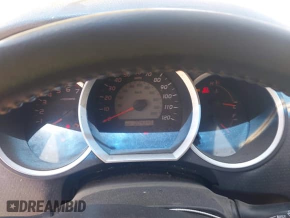 ✅ 2005 Toyota Tacoma • VIN: 5TEUU42N55Z035078 • Lot: 42428869. Listed on IAAI with 304,345 mi. Free auction sales archive from the USA and detailed vehicle history report at DreamBid. Image 7.