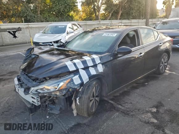 ✅ 2021 Nissan Altima SV • VIN: 1N4BL4DV8MN390048 • Lot: 94579525. Listed on Copart with 68,884 mi. Free auction sales archive from the USA and detailed vehicle history report at DreamBid. Image 1.