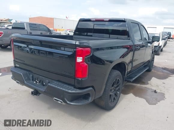 ✅ 2022 Chevrolet Silverado 1500 RST • VIN: 1GCUYEED7NZ101042 • Лот: 43117117. Опубликован ранее на IAAI с пробегом 31 952 миль. Бесплатный доступ к архиву аукционных продаж из США и подробный отчёт об истории автомобиля на DreamBid. Изображение 4.