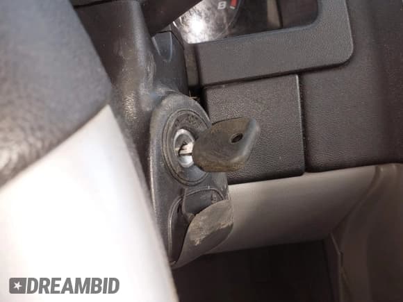 ✅ 2008 Chevrolet Equinox LT • VIN: 2CNDL53FX86307194 • Лот: 41602076. Опубликован ранее на IAAI с пробегом 185 166 миль. Бесплатный доступ к архиву аукционных продаж из США и подробный отчёт об истории автомобиля на DreamBid. Изображение 11.