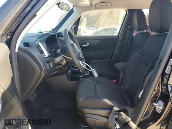 ✅ 2020 Jeep Renegade Sport • VIN: ZACNJAAB9LPL96207 • Lot: 91843595. Wystawiony na Copart z przebiegiem 89 793 mil. Bezpłatny archiwum sprzedaży aukcyjnych z USA i szczegółowy raport historii pojazdu na DreamBid. Zdjęcie 7.