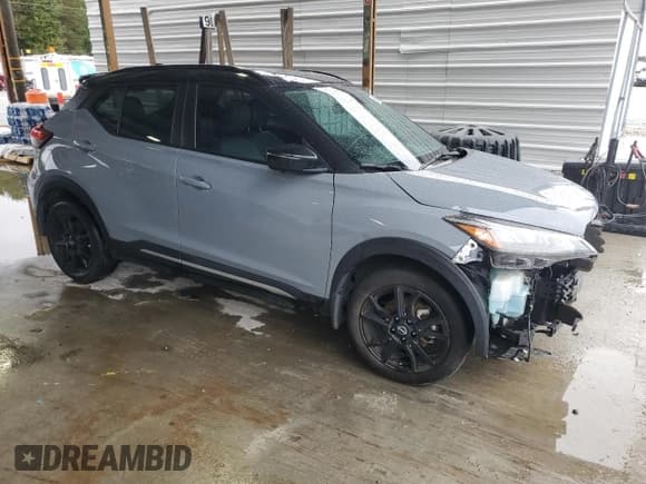 ✅ 2022 Nissan Kicks SR • VIN: 3N1CP5DV5NL503371 • Лот: 89640255. Опубликован ранее на Copart с пробегом 50 570 миль. Бесплатный доступ к архиву аукционных продаж из США и подробный отчёт об истории автомобиля на DreamBid. Изображение 4.