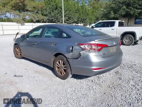 2015 Hyundai Sonata SE с VIN 5NPE24AF1FH007111, выставлен на аукционе IAAI как лот 43300853 с пробегом 161 829 миль миль и . История ставок и продаж доступна на DreamBid. Изображение 3.