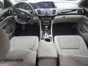 ✅ 2016 Honda Accord LX • VIN: 1HGCR2F33GA169970 • Lot: 85693235. Wystawiony na Copart z przebiegiem 100 329 mil. Bezpłatny archiwum sprzedaży aukcyjnych z USA i szczegółowy raport historii pojazdu na DreamBid. Zdjęcie 8.