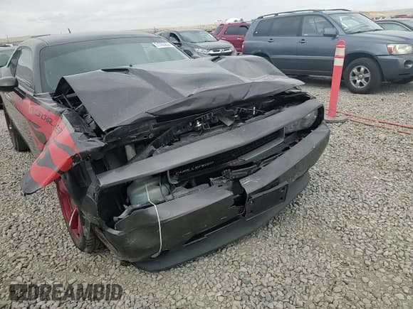 ✅ 2014 Dodge Challenger R/T • VIN: 2C3CDYBT9EH142569 • Lot: 71763834. Wystawiony na Copart z przebiegiem 101 573 mil. Bezpłatny archiwum sprzedaży aukcyjnych z USA i szczegółowy raport historii pojazdu na DreamBid. Zdjęcie 10.