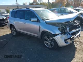 ✅ 2010 Toyota RAV4 Sport • VIN: JTMRK4DV5A5086554 • Lot: 43665353. Listed on IAAI with 136,194 mi. Free auction sales archive from the USA and detailed vehicle history report at DreamBid. Image 1.