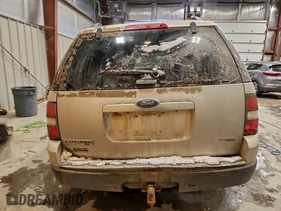 ✅ 2007 Ford Explorer XLT • VIN: 1FMEU73E37UB07326 • Lot: 95713275. Listed on Copart with 141,885 mi. Free auction sales archive from the USA and detailed vehicle history report at DreamBid. Image 6.