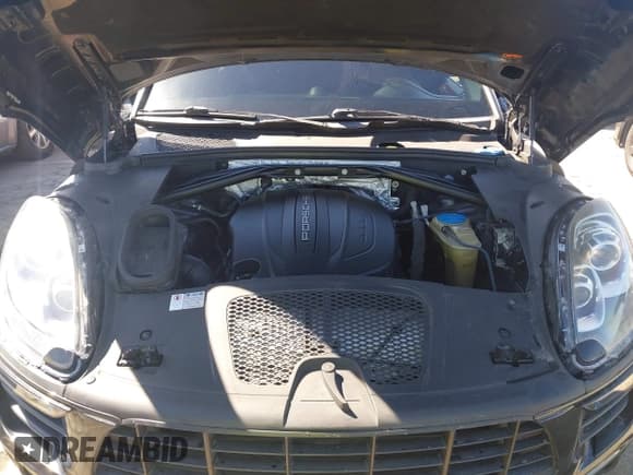 ✅ 2017 Porsche Macan • VIN: WP1AA2A56HLB00717 • Lot: 43153541. Wystawiony na IAAI z przebiegiem 117 211 mil. Bezpłatny archiwum sprzedaży aukcyjnych z USA i szczegółowy raport historii pojazdu na DreamBid. Zdjęcie 10.