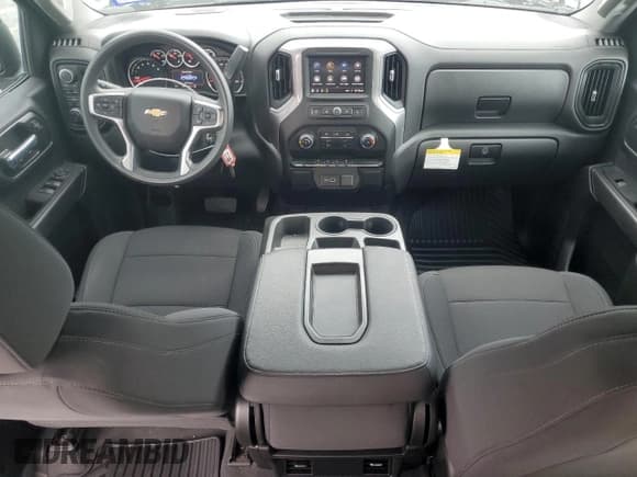 ✅ 2022 Chevrolet Silverado 1500 Custom • VIN: 3GCPYBEK3NG196662 • Lot: 49281805. Wystawiony na Copart z przebiegiem 41 768 mil. Bezpłatny archiwum sprzedaży aukcyjnych z USA i szczegółowy raport historii pojazdu na DreamBid. Zdjęcie 8.