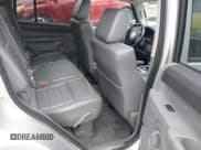 ✅ 2007 Jeep Commander Sport • VIN: 1J8HG48P47C556787 • Lot: 42695897. Listed on IAAI with 146,272 mi. Free auction sales archive from the USA and detailed vehicle history report at DreamBid. Image 8.