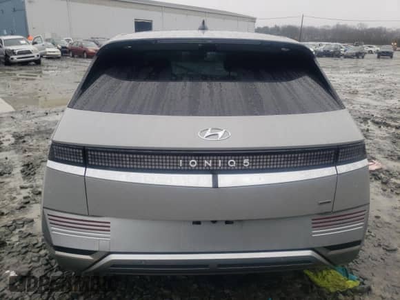 2023 Hyundai Ioniq 5 Limited z VIN KM8KRDAF1PU156524, wystawiony jako Copart lot #39429584 z przebiegiem 9 400 mil mil oraz . Historia ofert i sprzedaży dostępna na DreamBid. Obrazek 6.