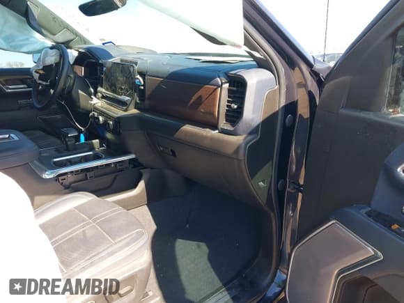 ✅ 2022 Chevrolet Silverado 1500 • VIN: 1GCUDJET3NZ633089 • Лот: 41419358. Опубликован ранее на IAAI с пробегом 43 152 миль. Бесплатный доступ к архиву аукционных продаж из США и подробный отчёт об истории автомобиля на DreamBid. Изображение 5.