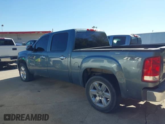 ✅ 2013 GMC Sierra 1500 SLE • VIN: 3GTP2VE7XDG165809 • Лот: 43502534. Опубликован ранее на IAAI с пробегом 205 496 миль. Бесплатный доступ к архиву аукционных продаж из США и подробный отчёт об истории автомобиля на DreamBid. Изображение 14.