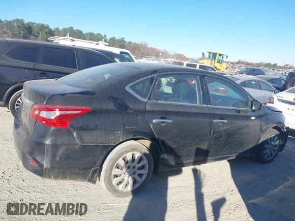 ✅ 2017 Nissan Sentra SV • VIN: 3N1AB7AP2HY338748 • Lot: 43717088. Wystawiony na IAAI z przebiegiem 73 792 mil. Bezpłatny archiwum sprzedaży aukcyjnych z USA i szczegółowy raport historii pojazdu na DreamBid. Zdjęcie 13.
