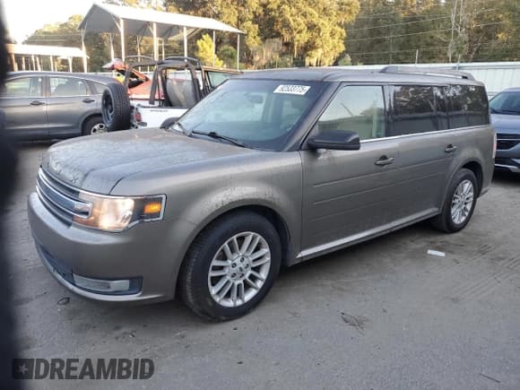 ✅ 2014 Ford Flex SEL • VIN: 2FMGK5C82EBD20347 • Lot: 92533775. Listed on Copart with 267,460 mi. Free auction sales archive from the USA and detailed vehicle history report at DreamBid. Image 1.