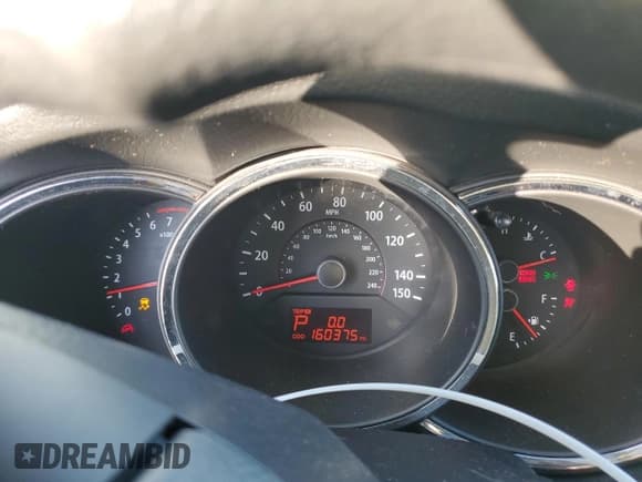 ✅ 2013 Kia Sorento LX • VIN: 5XYKT4A11DG406030 • Lot: 92887925. Listed on Copart with 160,375 mi. Free auction sales archive from the USA and detailed vehicle history report at DreamBid. Image 9.