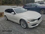 ✅ 2014 BMW 3 Series 328i xDrive • VIN: WBA3G7C55EKN36296 • Lot: 95411605. Wystawiony na Copart z przebiegiem 148 183 mil. Bezpłatny archiwum sprzedaży aukcyjnych z USA i szczegółowy raport historii pojazdu na DreamBid. Zdjęcie 4.