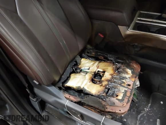 ✅ 2015 Ford F-150 XLT • VIN: 1FTEW1EG1FFA70564 • Lot: 42592983. Listed on IAAI with Not provided. Free auction sales archive from the USA and detailed vehicle history report at DreamBid. Image 6.