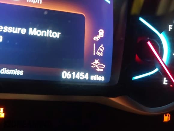 ✅ 2021 Honda Passport EX-L • VIN: 5FNYF8H54MB036555 • Lot: 42493765. Listed on IAAI with 61,454 mi. Free auction sales archive from the USA and detailed vehicle history report at DreamBid. Image 16.