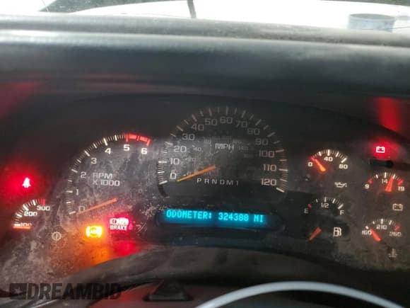 ✅ 2006 Chevrolet Silverado 2500HD LS • VIN: 1GCHK29G36E134019 • Lot: 54119355. Wystawiony na Copart z przebiegiem 324 388 mil. Bezpłatny archiwum sprzedaży aukcyjnych z USA i szczegółowy raport historii pojazdu na DreamBid. Zdjęcie 9.