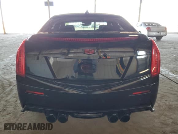 ✅ 2016 Cadillac ATS-V • VIN: 1G6AN5SY8G0121491 • Lot: 77008754. Listed on Copart with 70,652 mi. Free auction sales archive from the USA and detailed vehicle history report at DreamBid. Image 6.