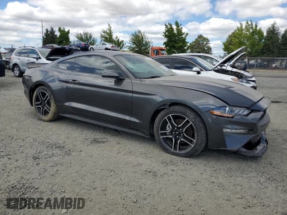 ✅ 2020 Ford Mustang EcoBoost • VIN: 1FA6P8TH9L5170375 • Lot: 64576005. Wystawiony na Copart z przebiegiem 35 938 mil. Bezpłatny archiwum sprzedaży aukcyjnych z USA i szczegółowy raport historii pojazdu na DreamBid. Zdjęcie 4.