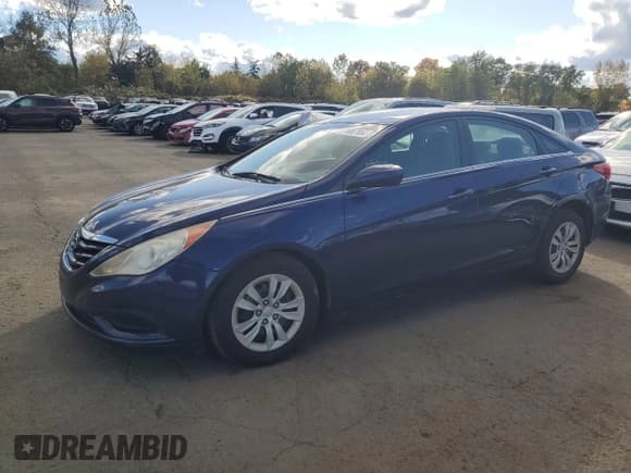 ✅ 2011 Hyundai Sonata GLS • VIN: 5NPEB4AC1BH088238 • Lot: 75867854. Listed on Copart with 174,406 mi. Free auction sales archive from the USA and detailed vehicle history report at DreamBid. Image 1.