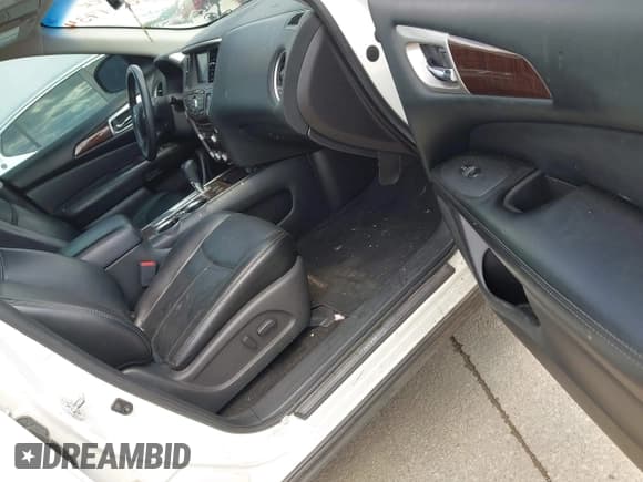 ✅ 2014 Nissan Pathfinder S • VIN: 5N1AR2MN5EC708015 • Lot: 43071734. Listed on IAAI with 153,517 mi. Free auction sales archive from the USA and detailed vehicle history report at DreamBid. Image 5.