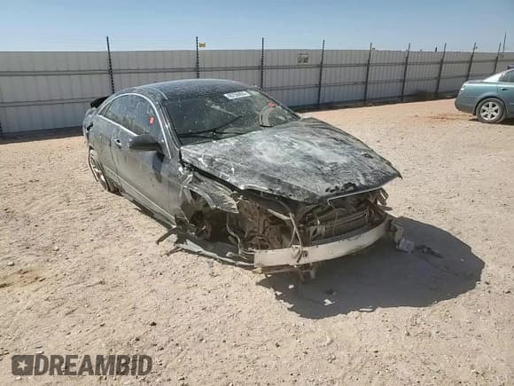 ✅ 2010 Mercedes-Benz E 550 • VIN: WDDKJ7CB4AF019845 • Lot: 48750455. Listed on Copart with Not provided. Free auction sales archive from the USA and detailed vehicle history report at DreamBid. Image 11.