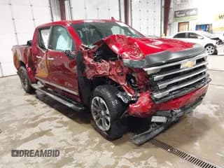 ✅ 2024 Chevrolet Silverado 1500 High Country • VIN: 1GCUDJE83RZ272867 • Лот: 43197245. Опубликован ранее на IAAI с пробегом 11 491 миль. Бесплатный доступ к архиву аукционных продаж из США и подробный отчёт об истории автомобиля на DreamBid. Изображение 1.